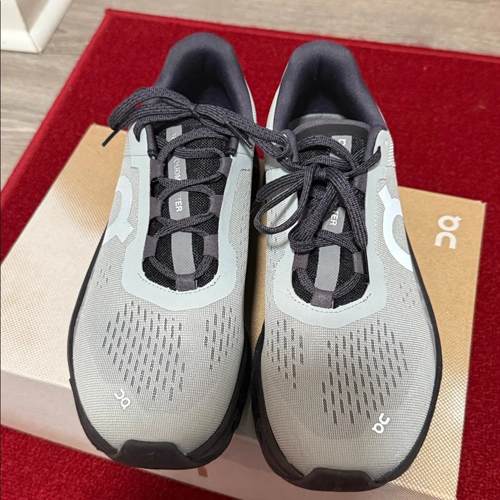 ON CloudTec Gray and Black Sneakers size 8.5 slightly worn in original box - Picture 2 of 6